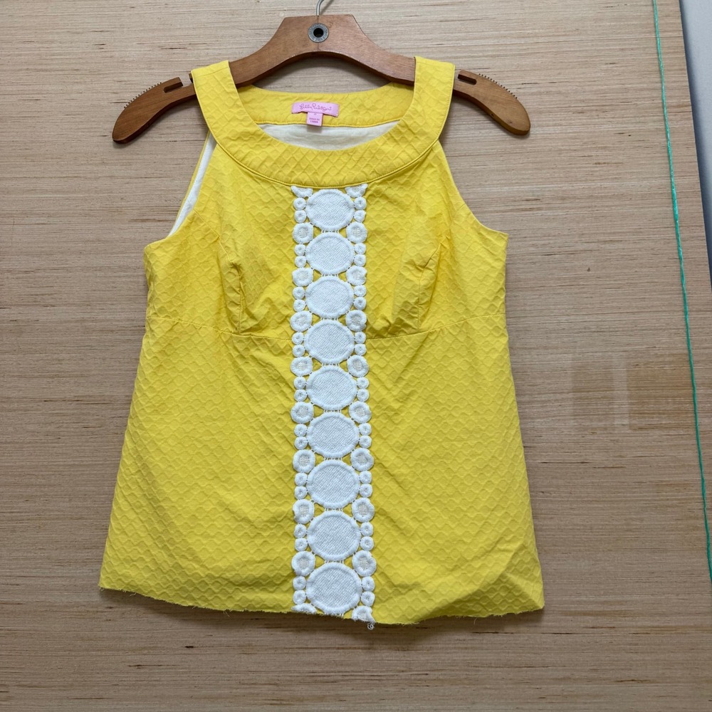 Lilly Pulitzer Yellow Honeycomb Sleeveless Top‎ Crochet Lace Trim Raw Hem 4